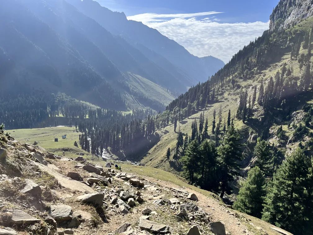 Aru valley from a distance